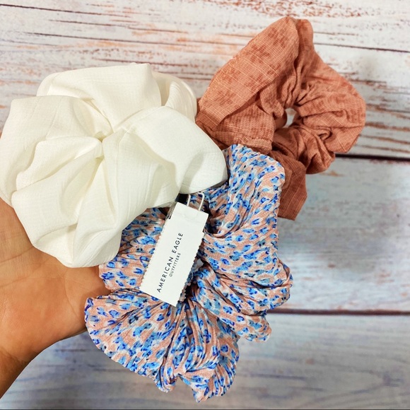 American Eagle Outfitters Accessories - American Eagle Outfitters Scrunchie Set of Three